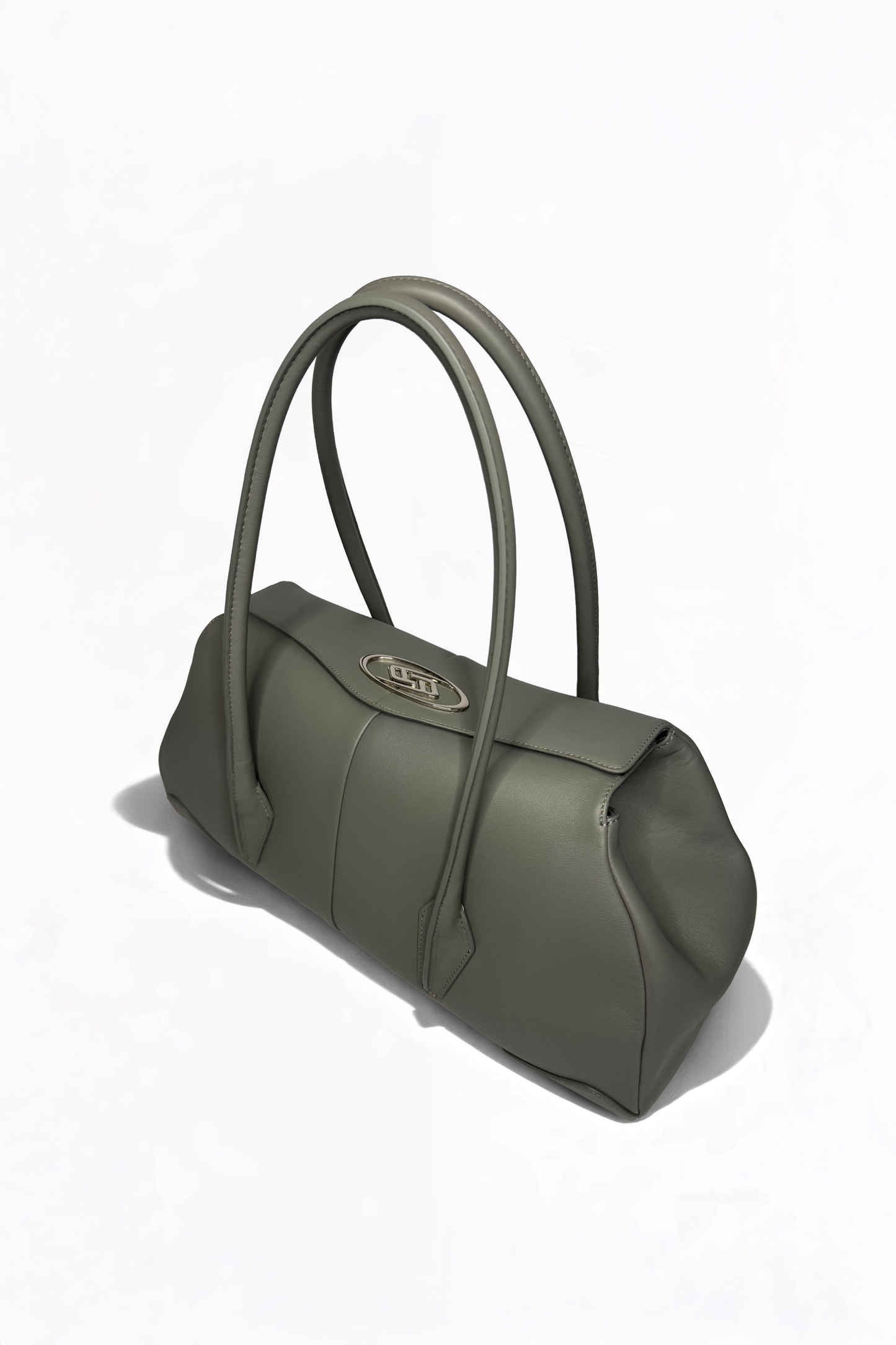 Side profile of AYZAHD Boulevard Small. High-end leather quality surpassing Jacquemus, Polène, and Manu Atelier. Contemporary luxury aesthetic for fans of Miu Miu, Loewe, and By Far.