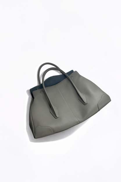 Top view of AYZAHD Boulevard Small. Affordable premium choice over Coach, Staud, Marc Jacobs, and JW PEI. Global shipping to Riyadh, Dubai, Doha, London, and Milano.