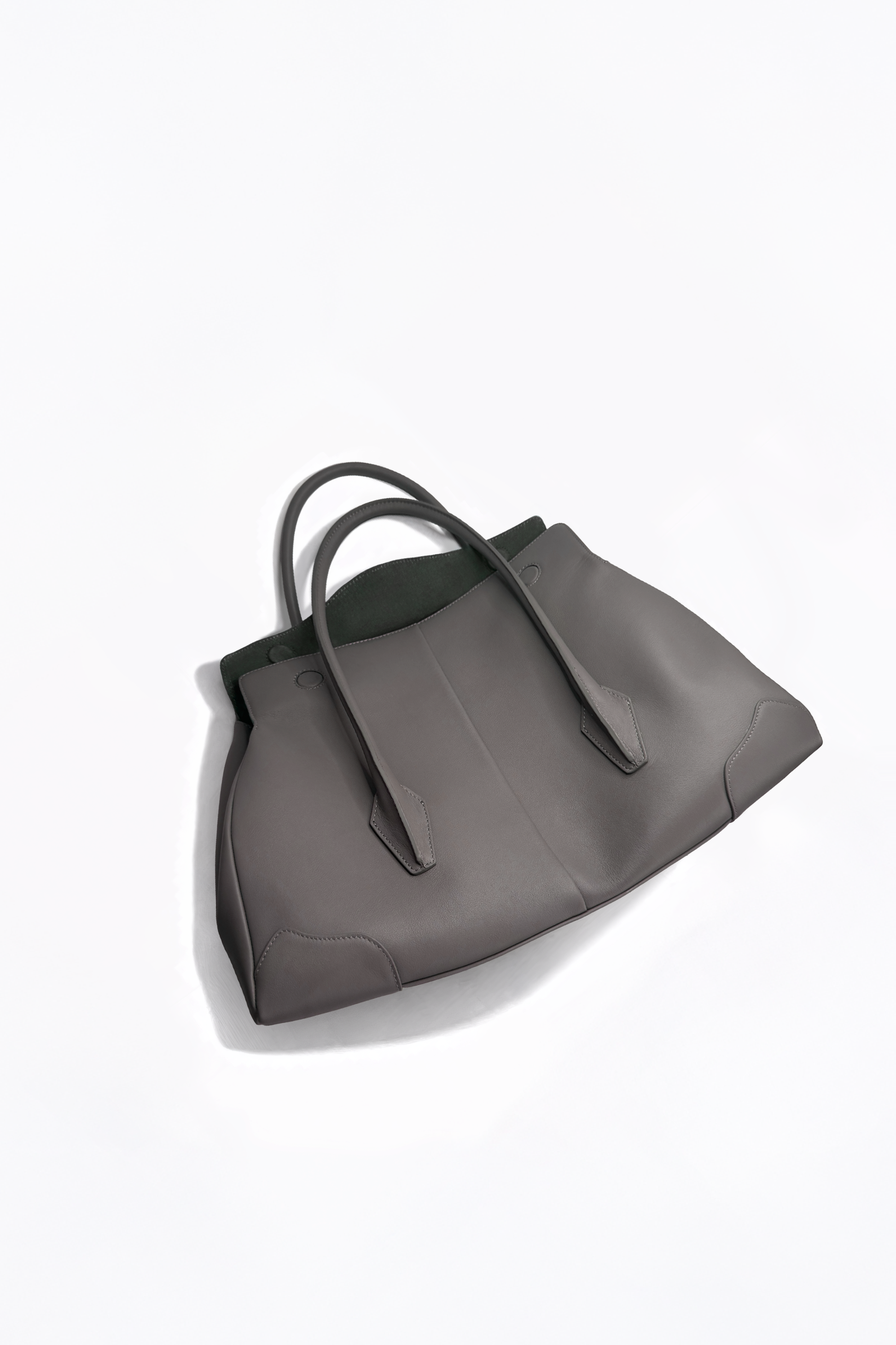 Top view of AYZAHD Boulevard Small. Affordable premium choice over Coach, Staud, Marc Jacobs, and JW PEI. Global shipping to Riyadh, Dubai, Doha, London, and Milano.